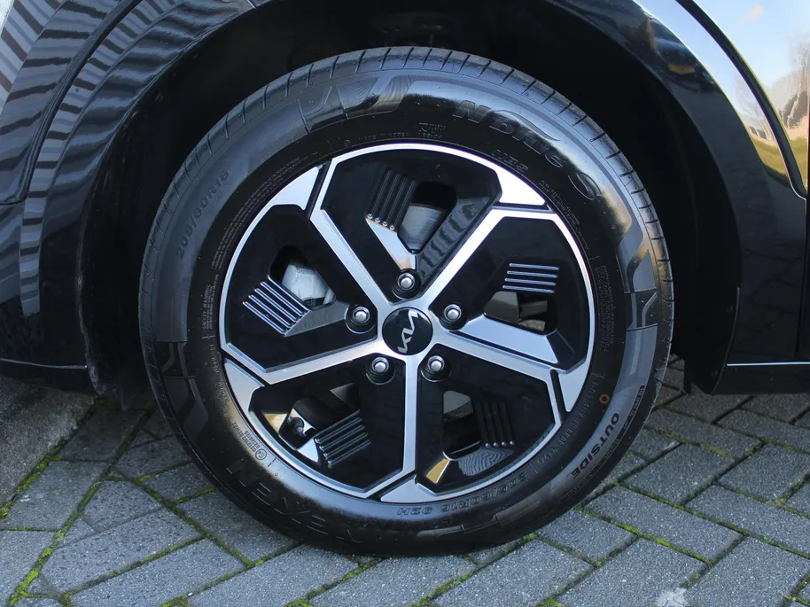 Kia Niro 1.6 GDi Hybrid DynamicLine | BTW Auto | Camera | Cruise adapt. | Clima | 16' LM | Navi | Keyless | Apple Carplay/Android Auto |