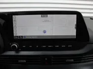 Hyundai i20 1.0 T-GDI Comfort Smart | Camera | 16' LM | Cruise | Navi | Apple Carplay/Android Auto | Dodehoek detectie | Airco | Automaat |