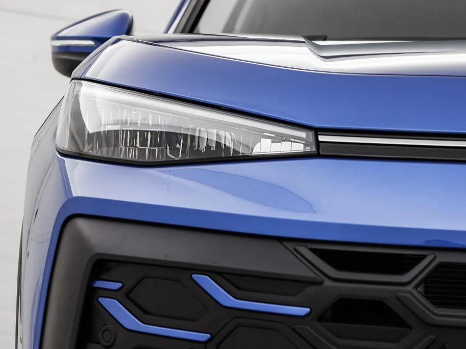 Volkswagen T-Roc Limited Edition 1.5 eTSI 116 PK 7 versn. DSG · Comfort pakket · Achteruitrijcamera · Draadloze telefoonlader · Voorraad OUTLET · Prijs is inclusief inruilpremie ·