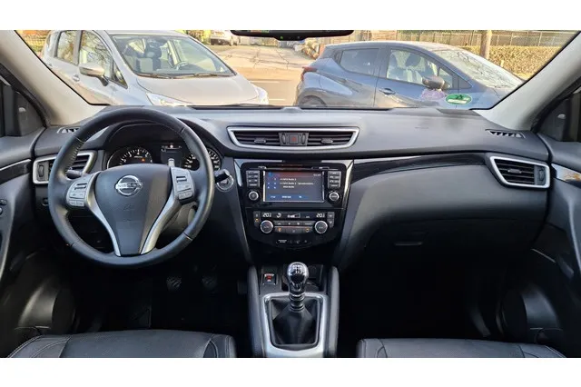 Nissan QASHQAI 1.2 115pk DIG-TurboTekna Glass Chrome Pack - Trekhaak