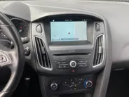 Ford Focus 1.0 Ecoboost 125 pk ST-Line Wagon Navigatie - Apple Carplay/ Android Auto - Active Park Assist - Privacy Glass