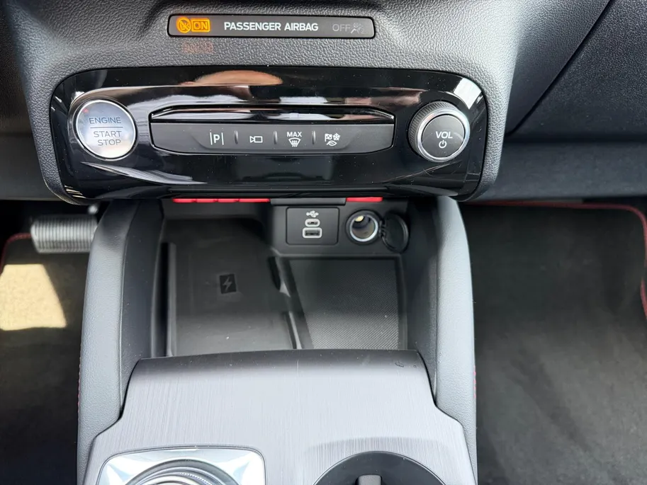 Ford Kuga 2.5 PHEV ST-Line |Nieuw te Bestellen | €4.000,- Ready Set Ford Bonus | 0,99% Rente met Ford Options | Trekhaak | 2100kg Trekgewicht | Adapt. Cruise Control | 360 Graden Camera | BLISS | Winterpakket