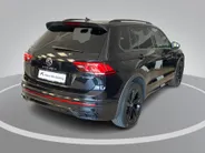 Volkswagen Tiguan 1.4TSIeHybrid 180kW/245PK R-Line Black Style · Dodehoeksensoren ·  Navigatie · Parkeersensoren · Apple/Android Car Play ·