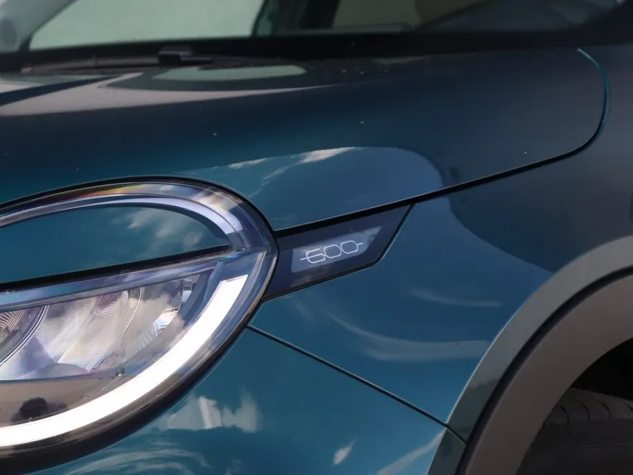 Fiat 600e La Prima 54 kWh | Navi | Camera | Carplay | 18'
