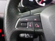 SEAT Arona 1.0 TSI FR Business Intense / 18'' LMV / FULL LED / CAMERA / KEYLESS /