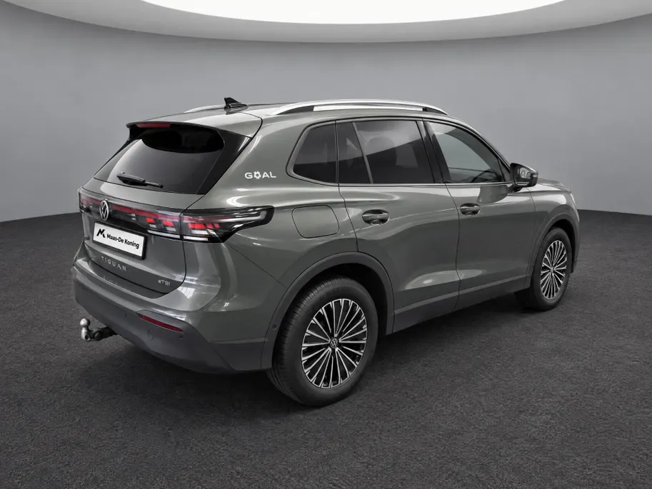 Volkswagen Tiguan 1.5 eTSI 130pk DSG Life Edition · 360 Camera · Inklap. Trekhaak · Dodehoeksensor · Apple/Android Car Play · Parkeerassistent ·