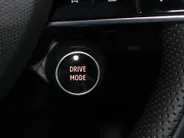 Nissan Micra ADVANCE 52 kWh *100% Elektrisch*WLTP 417km*Google assist*Achteruitrijcamer*Pdc voor en achter*4 rijmodus*Climate controle*adaptive cruisecontrole*I-key*Apple carplay & Android auto*