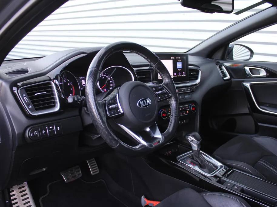 Kia ProCeed 1.4 T-GDI DCT7 GT-Line | Automaat | Navi | Camera | Pano | Keyless | Sportstoelen | Trekhaak |