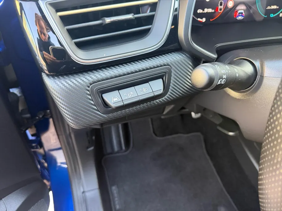 Renault Captur 1.6 E-Tech full hybrid 145 E-Tech engineered | Automaat | Parkeersensoren | Camera | Apple Carplay & Android Auto | Cruise & Climate Control | Navigatie | 12 Maanden BOVAG Garantie
