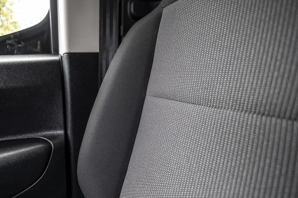 Peugeot Partner 1.5 BlueHDI Pro Long EX.BTW | Inclusief Imperial met ladderrol | All Season banden |