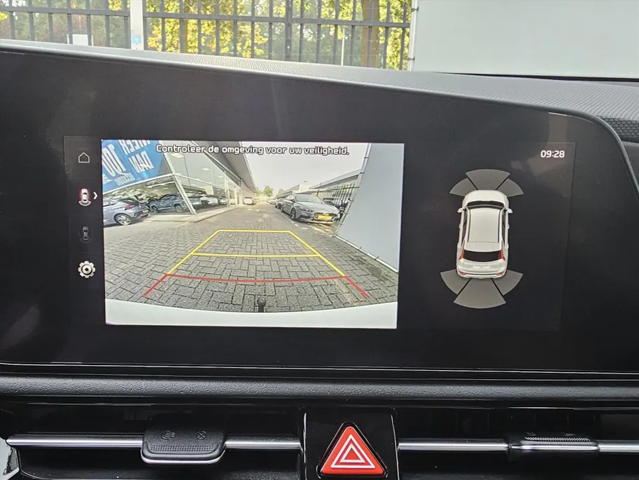 Kia e-Niro 64,8 kWh Aut DynamicLine I Nieuw Model ! I Trekhaak