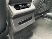 Audi Q6 e-tron S edition 83 kWh 252pk · Panoramadak · Inklap. Trekhaak · Luchtvering · 360 Camera · Matrix LED · Elek. Stoelen + Geheugen Bestuurder · Garantie t/m 19-06-2030 of 100.000km