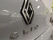 Renault Clio 1.6 E-Tech Full Hybrid 145 evolution AUTOMAAT NAVI AIRCO CAMERA PARKEERSENSOREN APPLE CARPLAY ANDROID AUTO 5 DEURS DEALER ONDERHOUDEN ZEER MOOIE AUTO