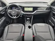 Kia Niro 1.6 GDi Hybrid DynamicLine | Cruise Control | Climate Control | Camera | Navigatie | Trekhaak |