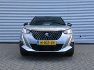 Peugeot 2008 1.2 PureTech GT | Automaat | Navi | Camera | Panoramadak | Dodehoek detectie | Cruise adapt. | 17' LM | LED |