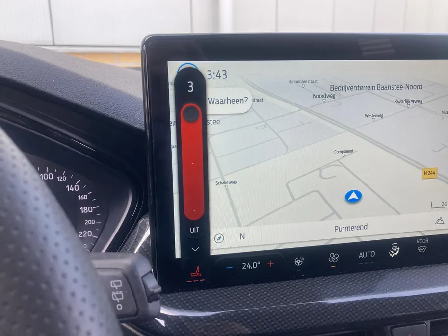 Ford Focus 1.0 EcoBoost Hybrid 125 pk ST Line Wagon Navigatie groot scherm - Apple Carplay/ Android Auto - Winter Pack - Driver Assistance Pack