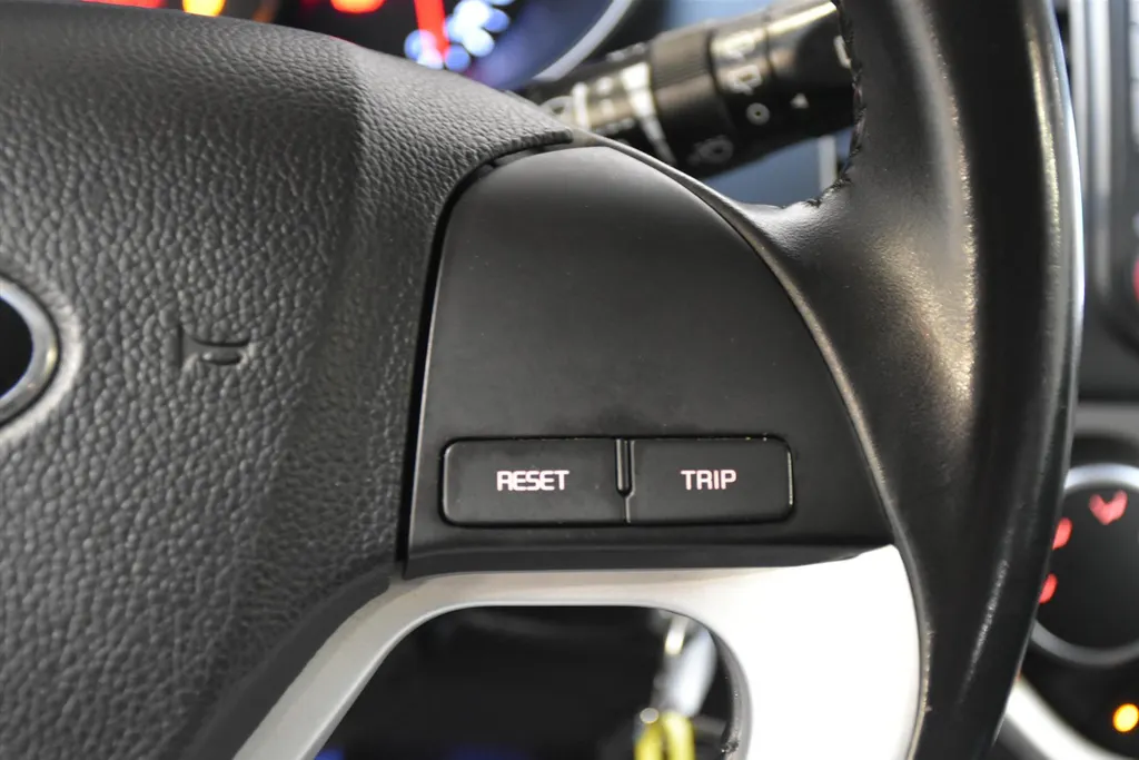 Kia Picanto 1.0 CVVT 66 PK 5D ComfortPlusLine Navigator