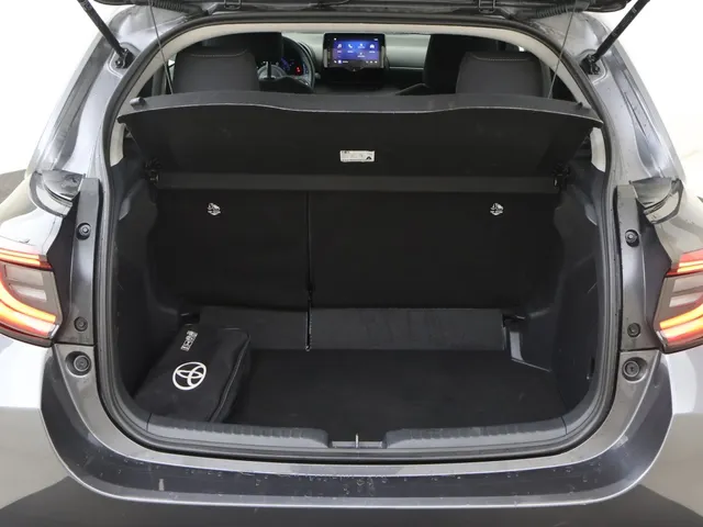 Toyota Yaris 1.5 Hybrid 115 Dynamic