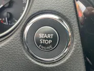 Nissan QASHQAI 1.6 Tekna 1ste eigenaar| Navigatie| Panoramadak| Stoelverwarming| Voorruitverwarming|360 graden camera| Dealeronderhouden| All seasonbanden|