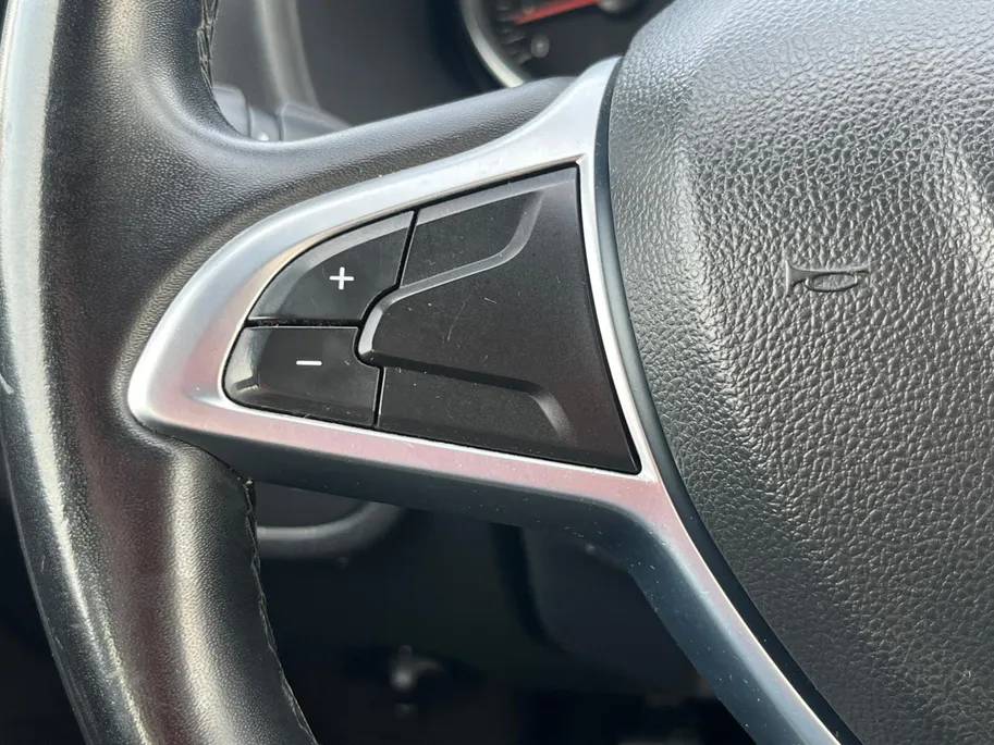 Dacia Logan MCV 0.9 TCe Tech Road *Navi+Camera*Parkeersensoren*Airco*Carplay*Cruise Control*ETC