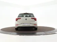 Volkswagen Polo 1.0 TSI 95pk DSG Style · Stoelverwarming · Apple/Android Car Play · P-Sensoren · IQ.Light · Climatronic · 15'' Inch ·