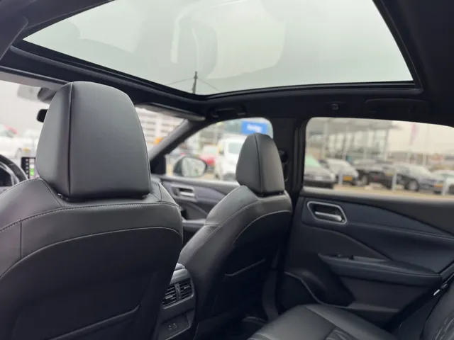 Nissan QASHQAI 1.3 MHEV Xtronic Tekna Plus op 19'All-Season Leder pano