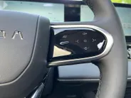 Omoda 5 EV Premium 61 kWh | Nieuw uit voorraad leverbaar |360 camera | Leder | Stoelverwarming en stoelverkoeling | Carplay |