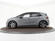 Volkswagen ID.3 Neo Life 61 kWh accu 190 PK Elektr. aandrijving · Comfort Pakket · Zijruiten achter en achterruit getint ·