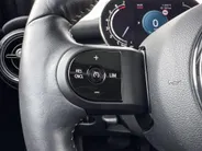 MINI Cooper 5-deurs 1.5 Cooper Camden Plus Edition
