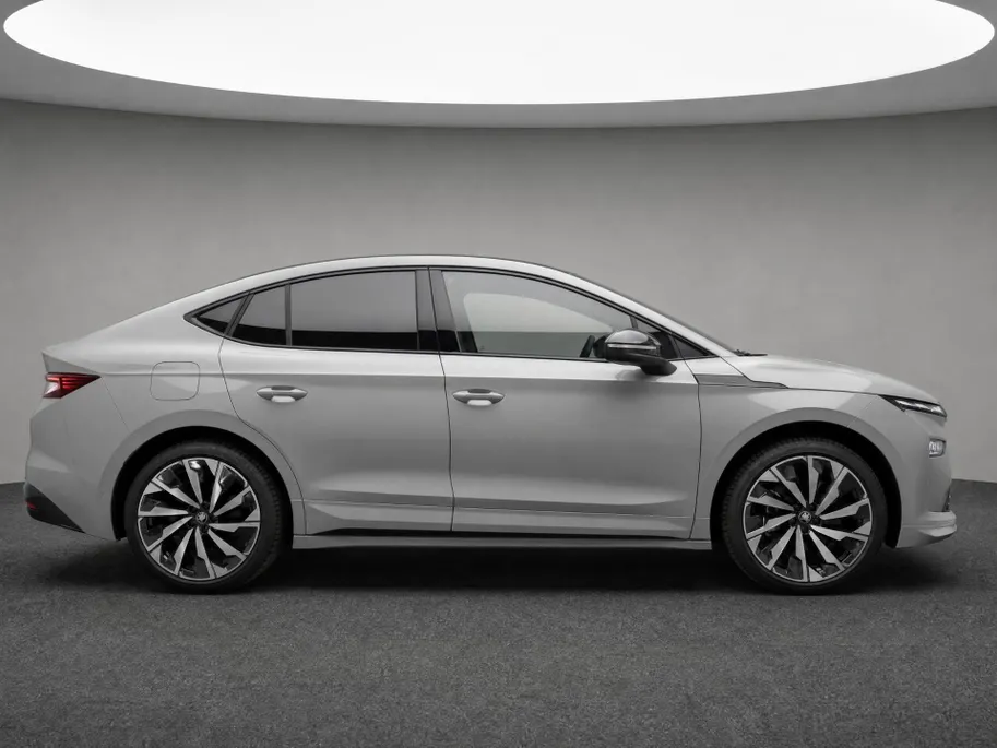 Škoda Enyaq Coupe 85 Sportline | 21' Supernova | Business Upgrade pakket Advanced | Trekhaak wegklapbaar | 2.500,- inruilbonus!!