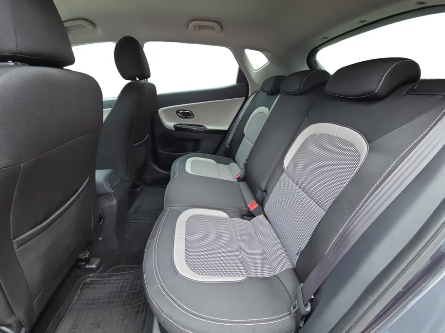 Kia cee'd 1.6 GDI DynamicLine | 1e Eigenaar | Dealeronderhouden | Camera | Navigatie | Cruise Control | 12 Maanden BOVAG Garantie |