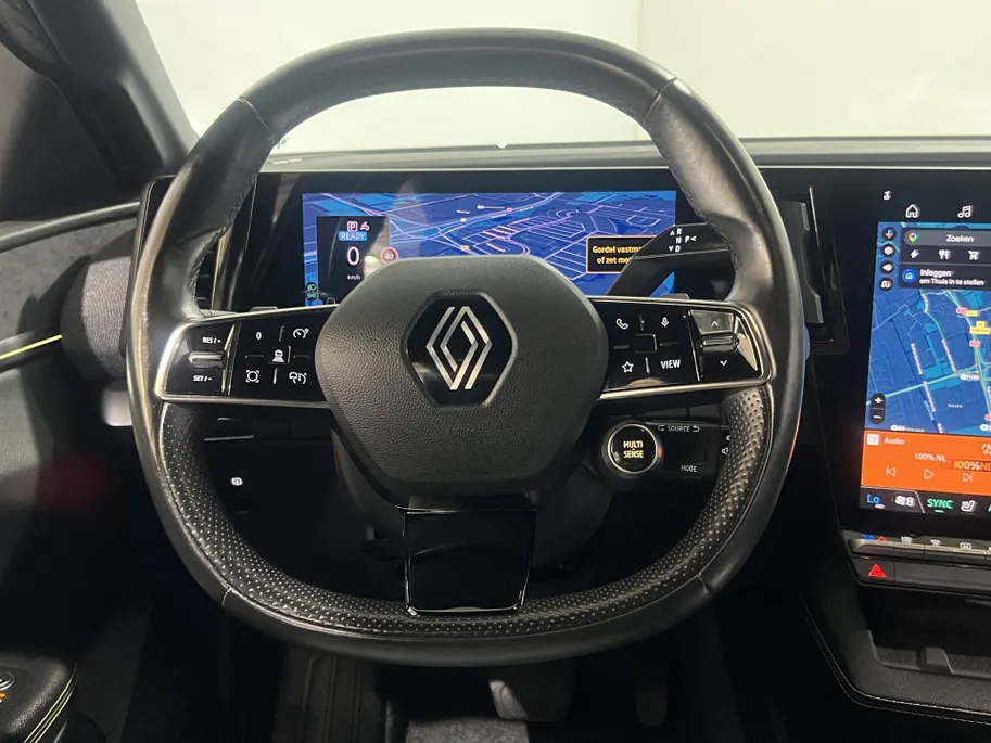 Renault Megane E-Tech 220PK EV60 Optimum Charge Techno Automaat | 360 Camera | Harman Kardon Audio | Binnenspiegel met Camera | Adaptive Cruise Control | Apple CarPlay/Android Auto | Navi | Climate Control |