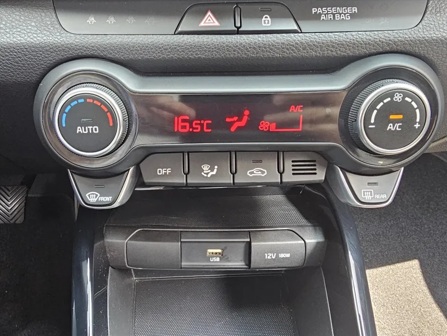 Kia Stonic 1.0 100pk DynamicPlusLine I Navi I Clima I PDC voor + achter