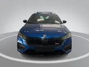 Škoda Octavia Combi 1.4 TSI 245pk DSG RS iV PHEV Business · Panoramadak · Apple/Android Car Play · P-Sensoren · Sfeerverlichting · 18'' Inch ·