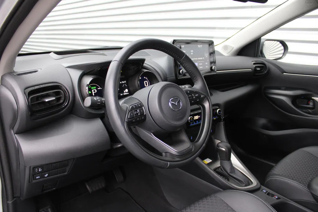 Mazda 2 Hybrid 1.5 Select | Airco | 16'LM | navi | Cruise | Stoelverwarming | Draadloos laden |