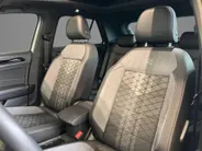 Volkswagen T-Roc 1.5TSI/150PK DSG R-line · Panoramadak  · Camera · Apple/Android Car Play · Navigatie
