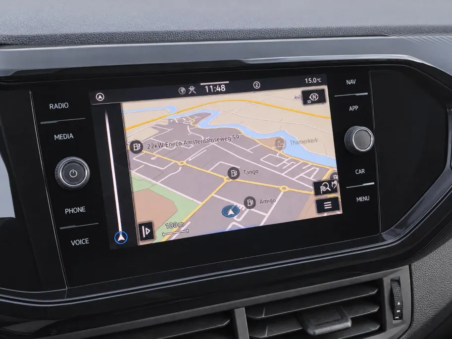 Volkswagen T-Cross 1.0 TSI 110pk DSG Life · Camera · Apple/Android Car Play · Afneembare Trekhaak · Virtual Cokcpit · Stoelverwarming ·