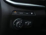 Jeep Compass 4xe 240 PK Hybrid S | Leder | Navi | Winter | Camera | 19'