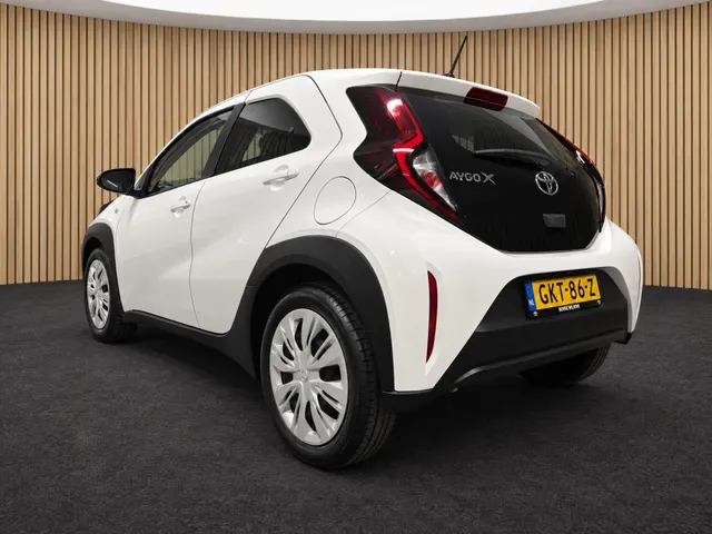 Toyota Aygo X 1.0 VVT-i MT Play | Camera | Carplay | Ad.Cruise