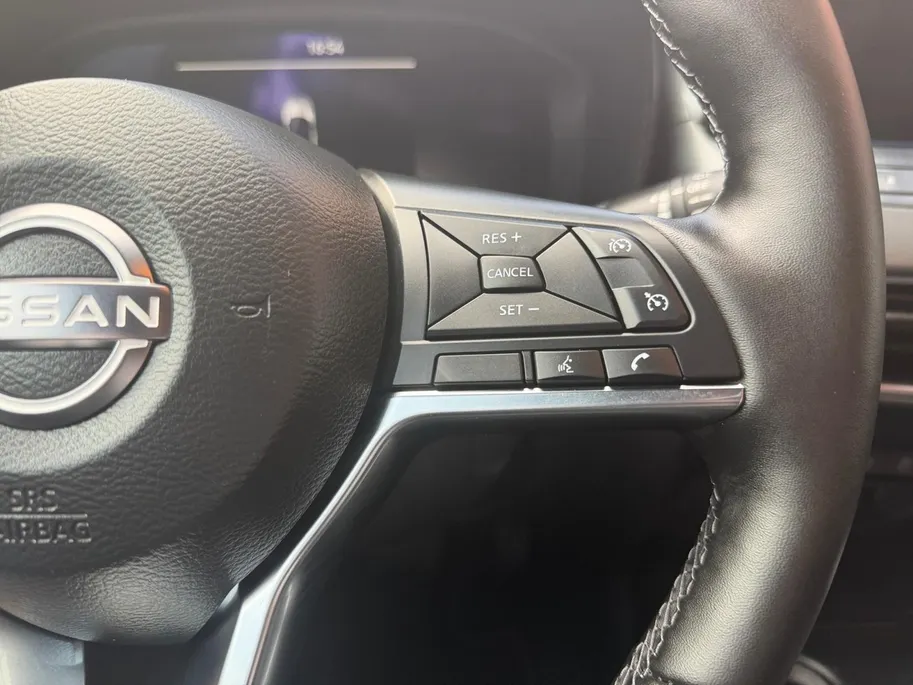 Nissan Juke 1.6 Hybrid N-Design WK DEAL € 500,- korting |Lichtmetalen velgen | Metallic lak| Navigatie | Camera | Automaat | Stuur/Stoel verwarming