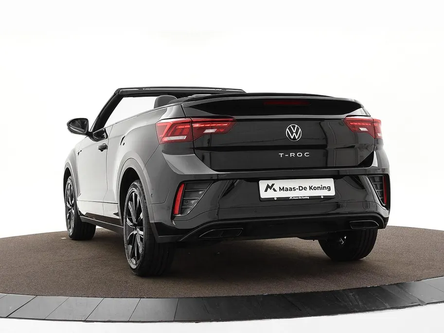 Volkswagen T-Roc Cabrio 1.5 TSI 150pk DSG R-Line · Camera · Apple/Android Car Play · Stoel-& Stuurverwarming · P-Sensoren · 18'' Inch ·