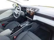 Ford Puma Gen-E 46,8 kWh Select | 3.400,- Ready Set Ford Bonus | Winterpack | Comfort Pack | Camera | Apple Carplay&Android Auto | Climate Control | El. Achterklep | Navigatie | Nieuw te bestellen! |
