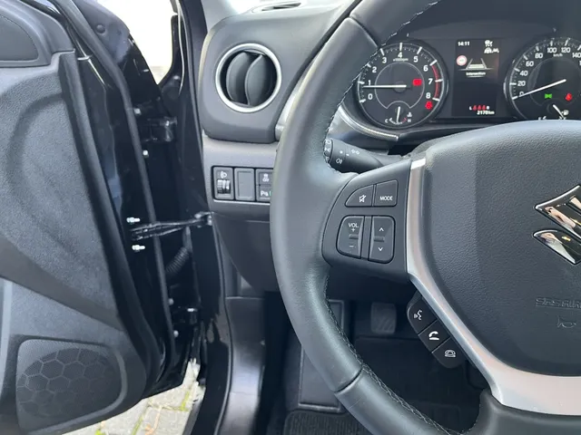 Suzuki Vitara 1.4 B.jet Smart Hybrid Style | Parkeersensoren | Stoelverwarming