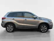 Suzuki Vitara 1.4 Boosterjet Comfort Smart Hybrid | Garantie t/m 2033 ! | Dodehoek detectie | Achteruitrijcamera | Stoelverwarming |