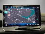 Volkswagen Golf 1.5 eHybrid 272pk DSG GTE · Panoramadak · 360 Camera · Inklap. Trekhaak · Head-Up Display · Matrix LED · Keyless · DCC · Garantie t/m 26-05-2030 of 100.000km