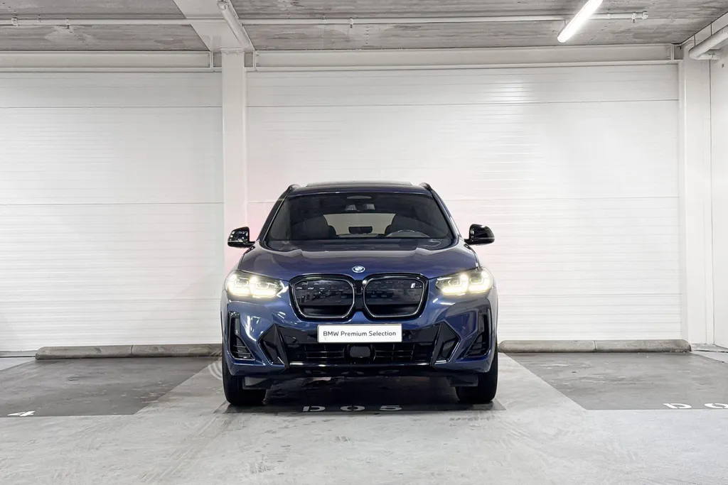 BMW iX3 Executive