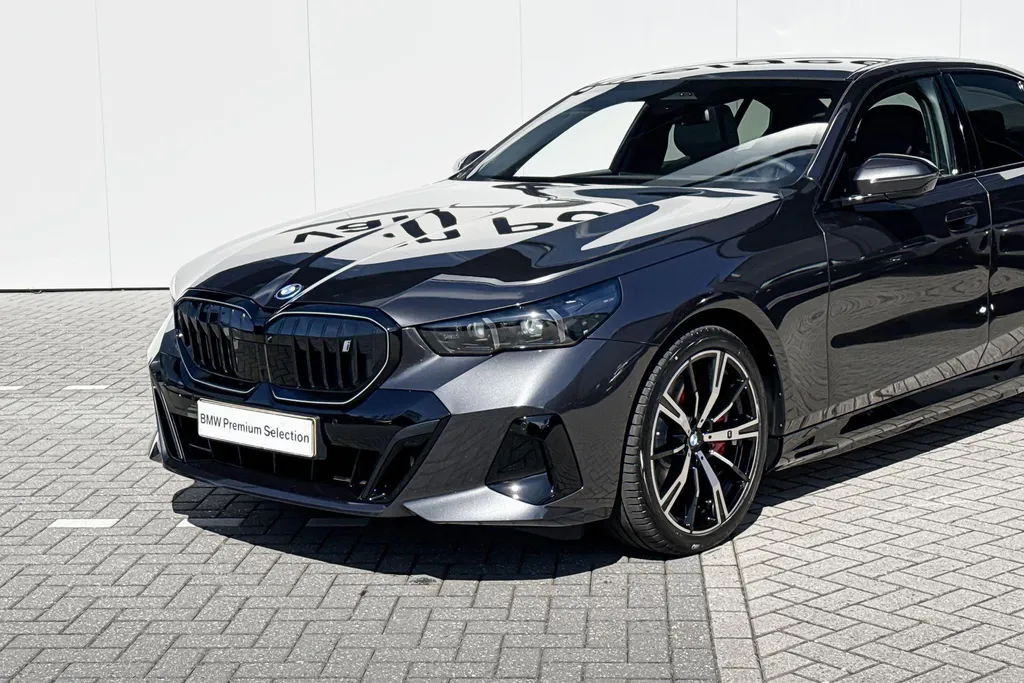 BMW i5 Sedan eDrive40