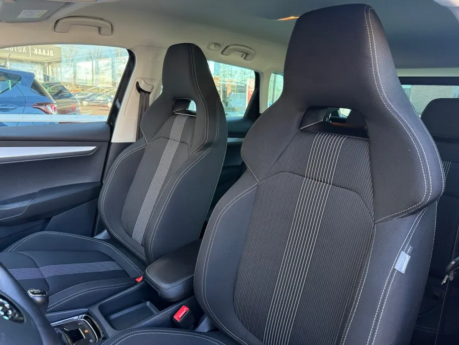 Škoda Karoq 1.0 TSI Business Edition | camera | PDC voor + achter | digitaal