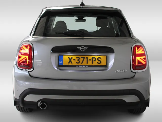 MINI Cooper Mini 1.5 Camden Edition Automaat | Navigatie | Climate Control | Cruise Control