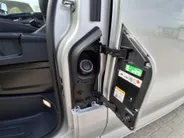 Ford Transit Custom 2.5 PHEV 233 pk L2H1 320 Limited Dubbele cabine